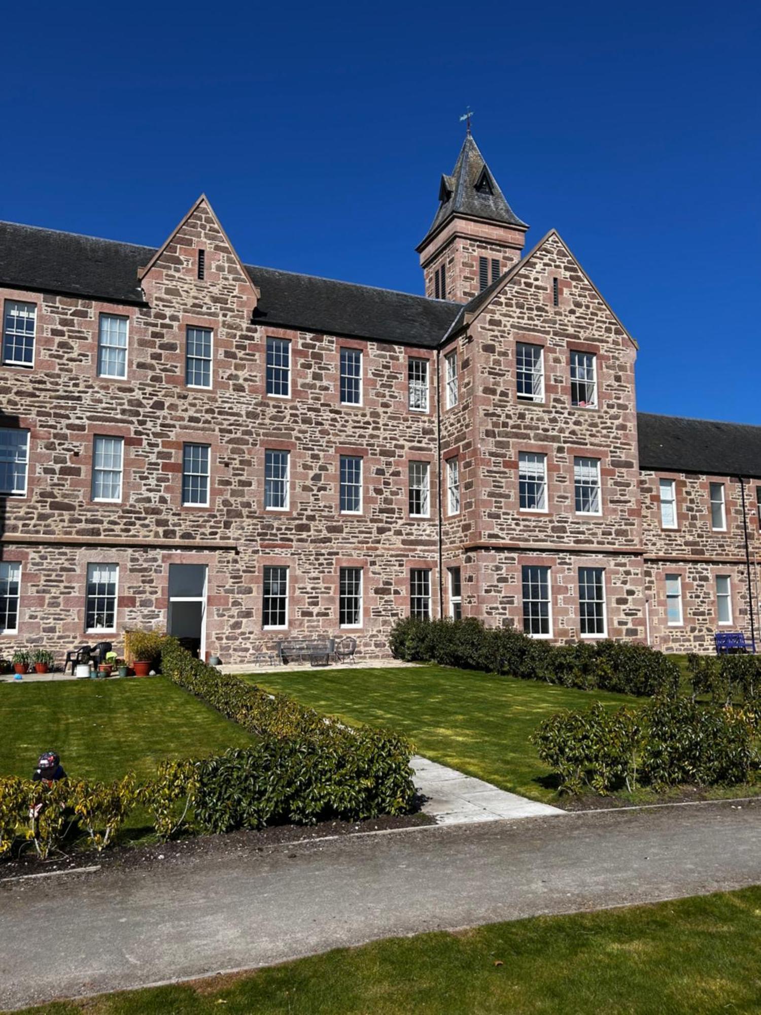 Inverness Great Glen Town House, 5 Minute Drive From Town Centre Εξωτερικό φωτογραφία