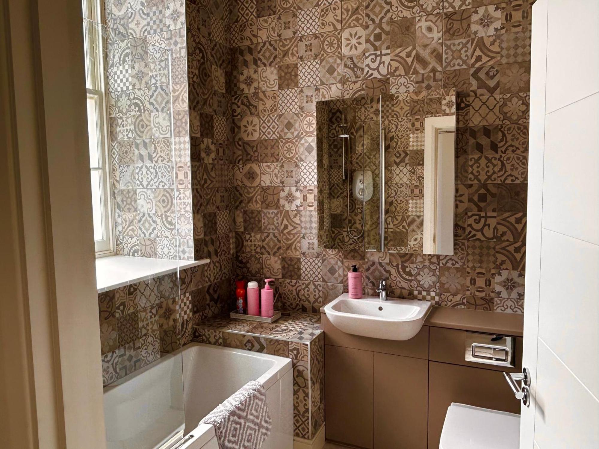 Inverness Great Glen Town House, 5 Minute Drive From Town Centre Εξωτερικό φωτογραφία