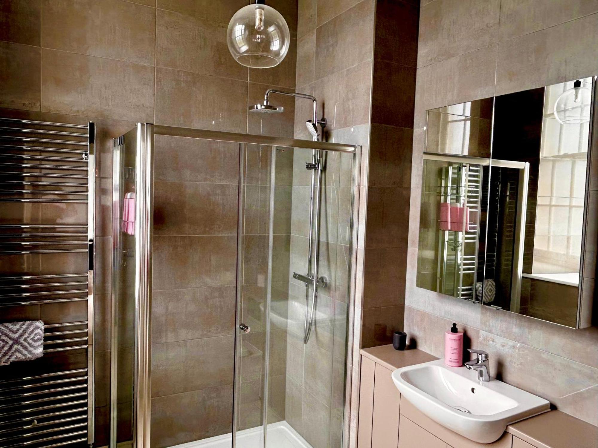 Inverness Great Glen Town House, 5 Minute Drive From Town Centre Εξωτερικό φωτογραφία